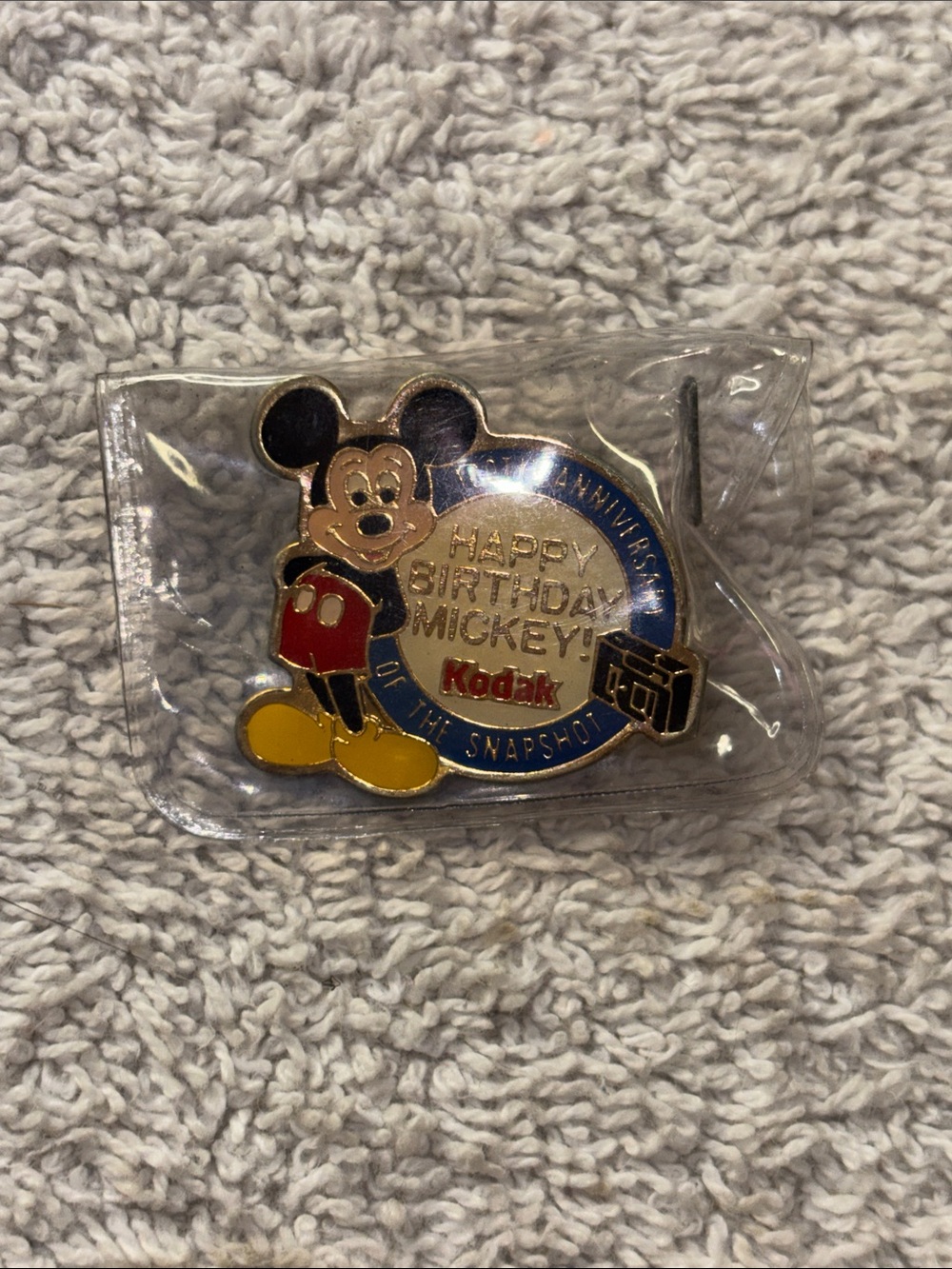 Kodak x Mickey Mouse Happy Birthday Pin vintage - Blue, Red, Yellow